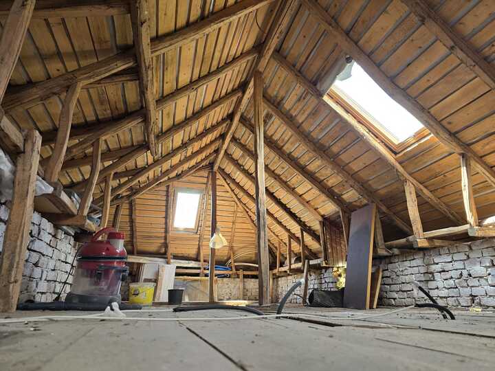 7f5d4158-d3eb-49a0-ba0f-451baa0d61fb