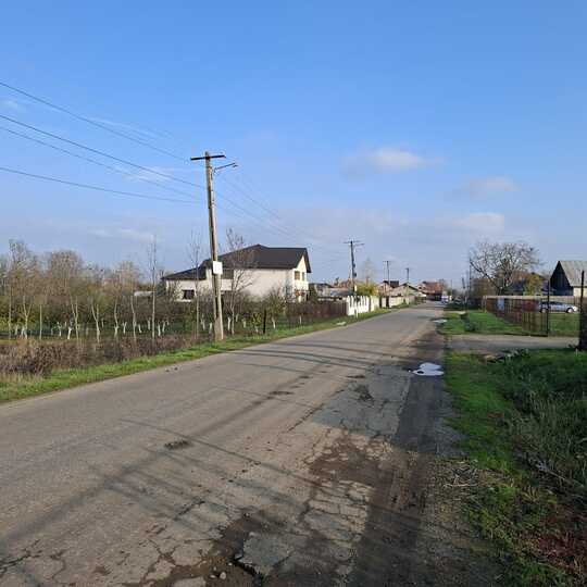 Vezi toate fotografiile acestui imobil