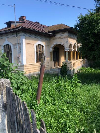 Vezi toate fotografiile acestui imobil