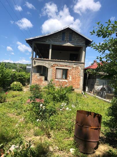 Vezi toate fotografiile acestui imobil